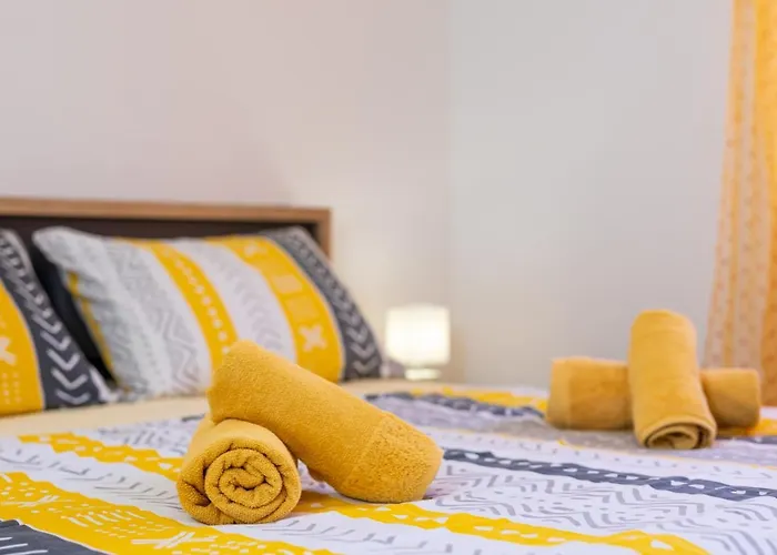 Viky With Pool Apartament *