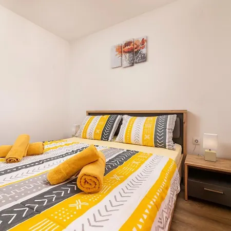 Appartement Viky With Pool *