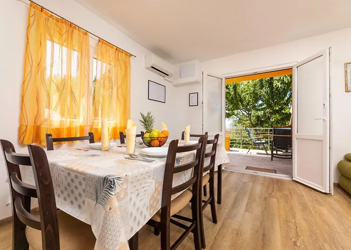 Appartement Viky With Pool