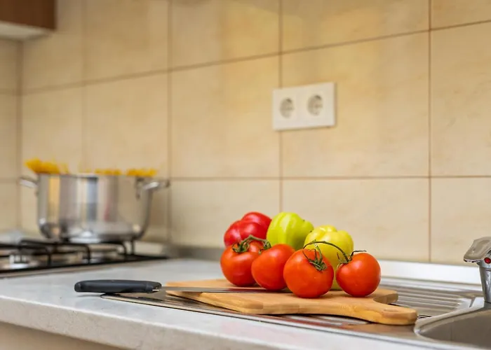 Viky With Pool 아파트